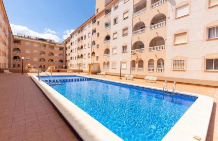 Apartment - Resale - Torrevieja - Torrevieja
