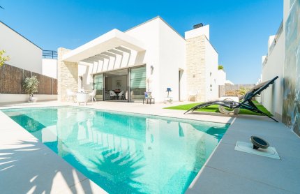 Detached Villa - Resale - Orihuela Costa - Villamartin Golf
