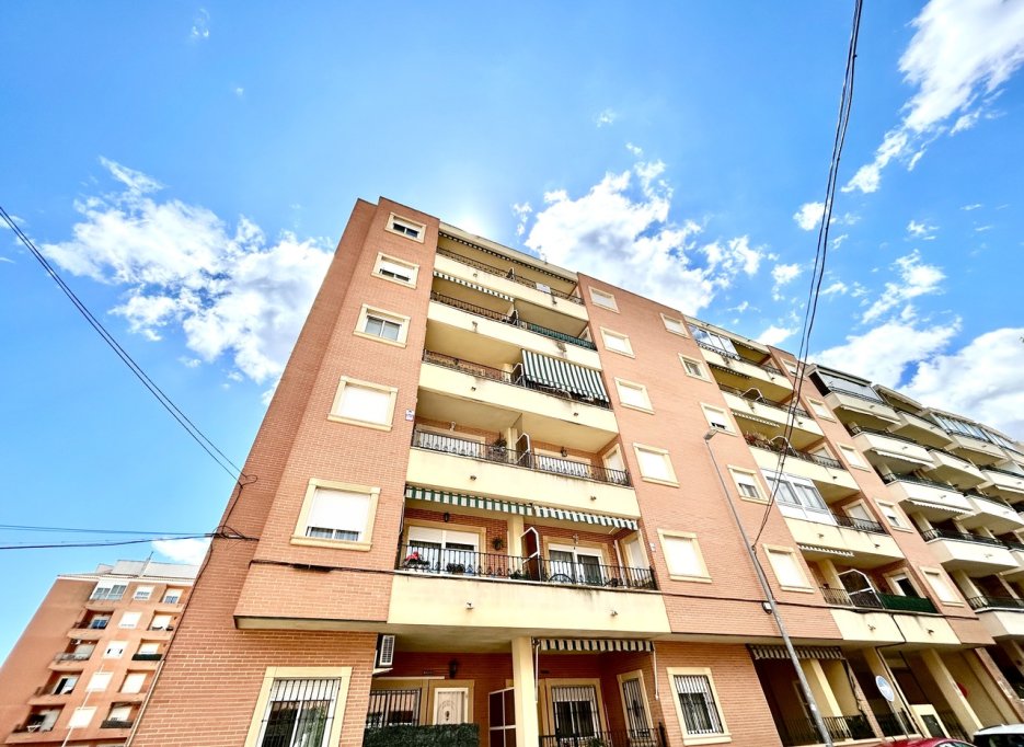 Herverkoop - Apartment - Almoradí