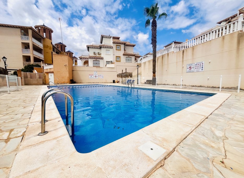 Herverkoop - Apartment - Cabo Roig