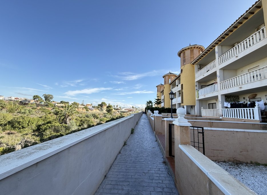 Herverkoop - Apartment - Cabo Roig