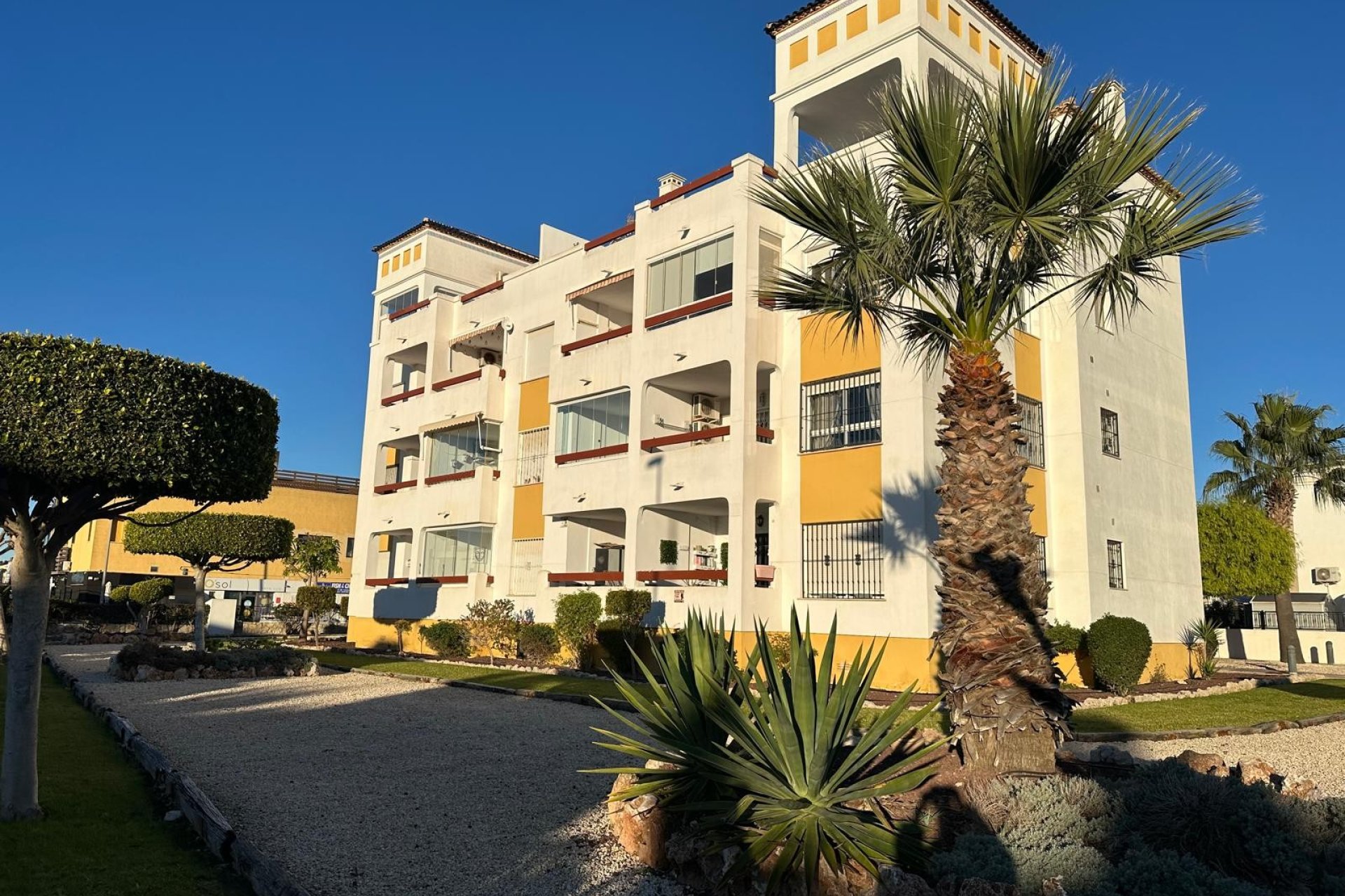 Herverkoop - Apartment - Campoamor