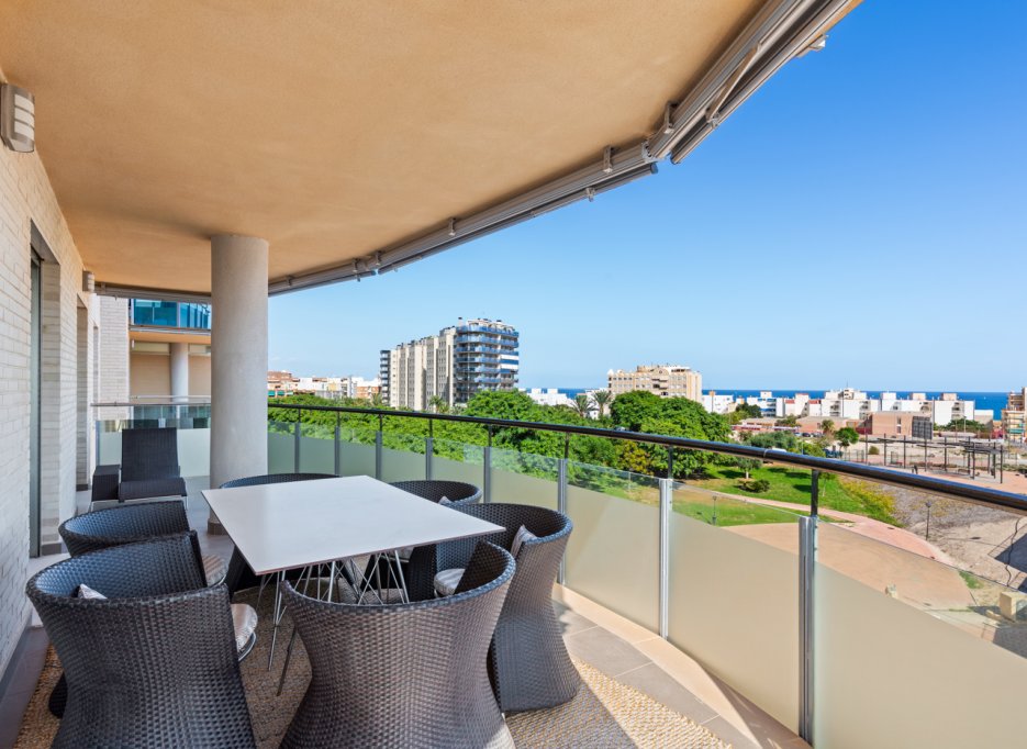 Herverkoop - Apartment - El Campello - El Amerador