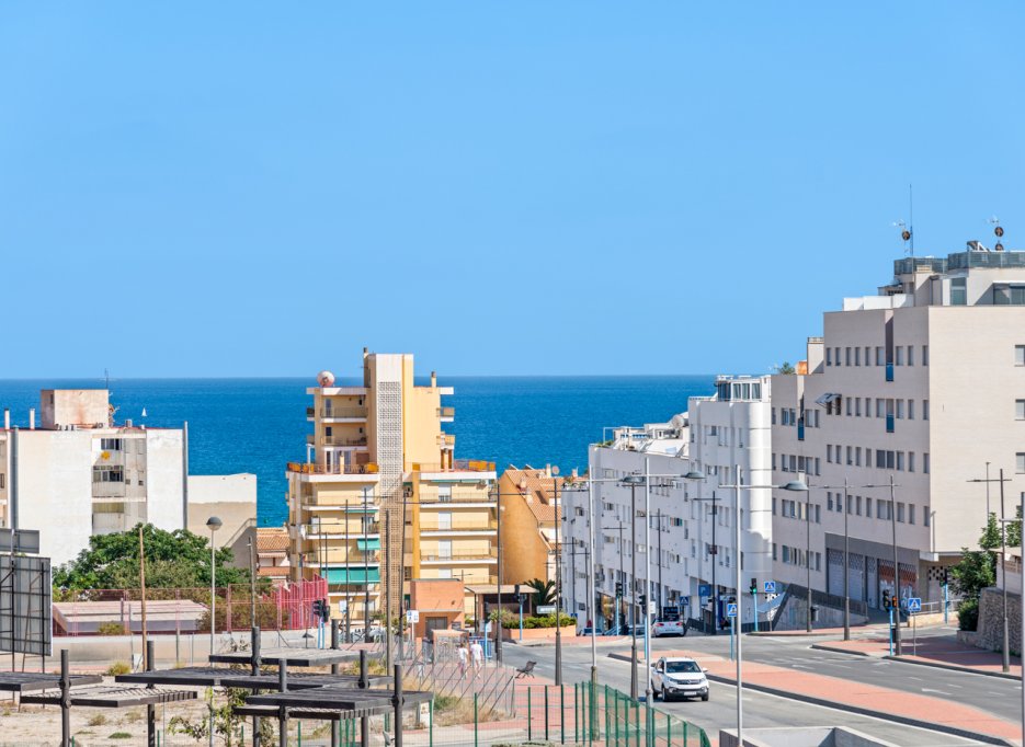 Herverkoop - Apartment - El Campello - El Amerador