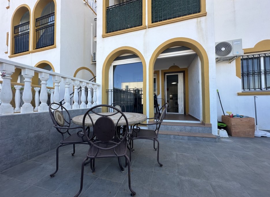 Herverkoop - Apartment - La Zenia