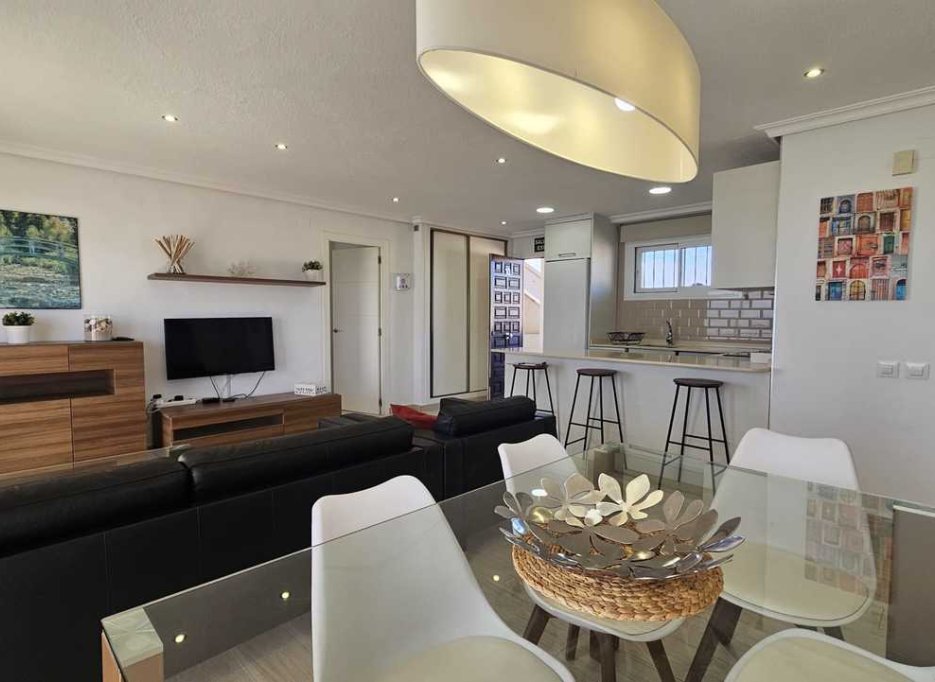 Herverkoop - Apartment - Mil Palmeras