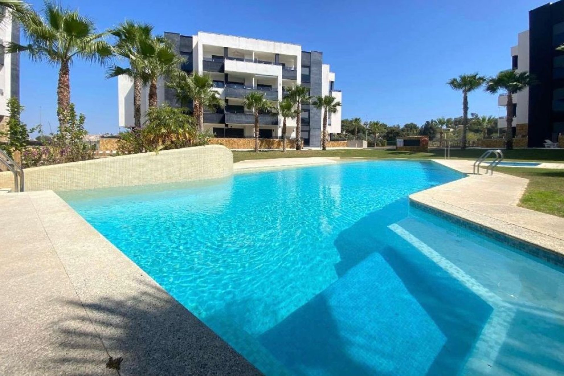 Herverkoop - Apartment - Orihuela Costa