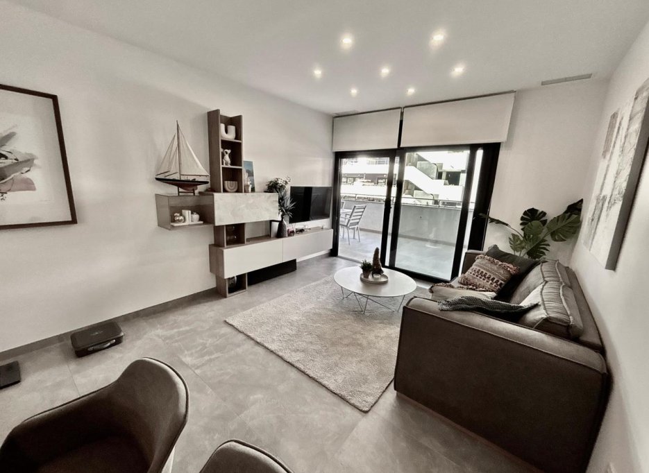 Herverkoop - Apartment - Playa Flamenca