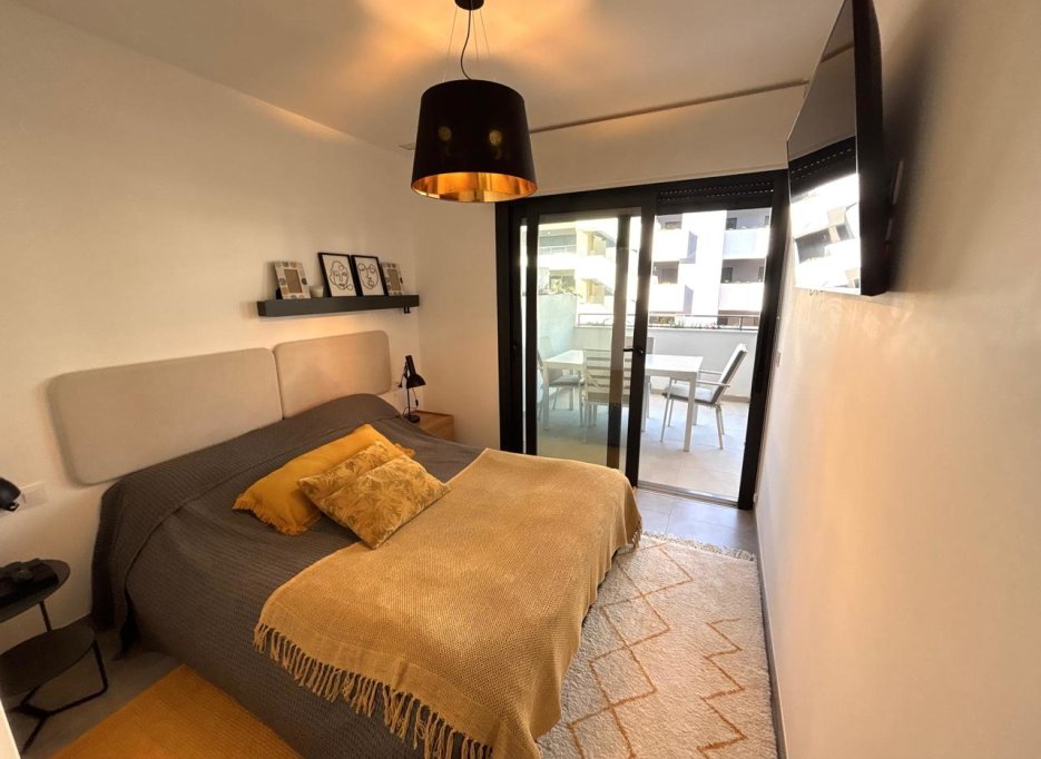 Herverkoop - Apartment - Playa Flamenca