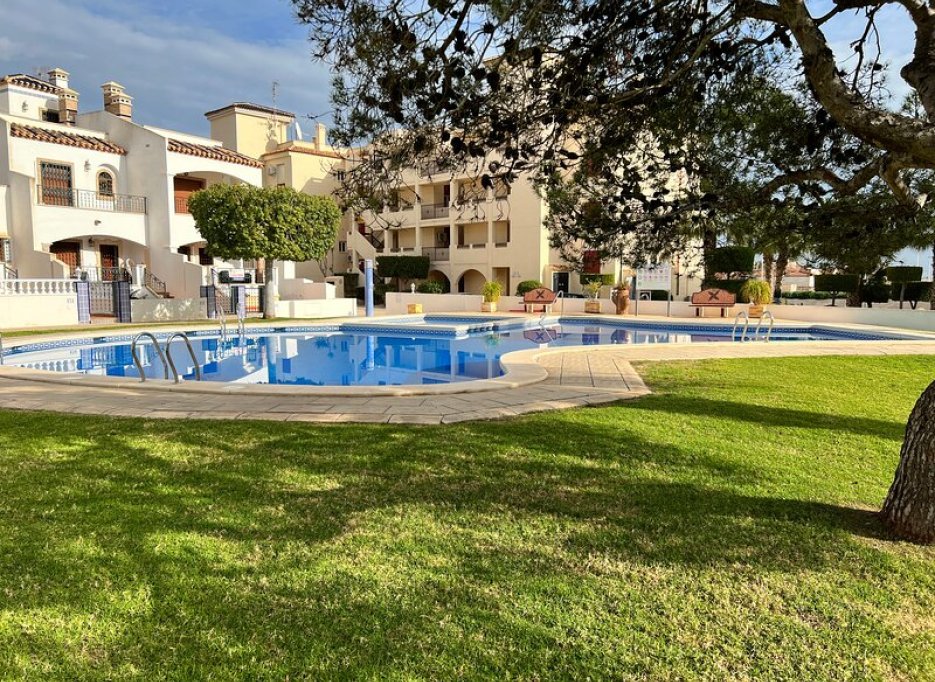 Herverkoop - Apartment - Playa Flamenca