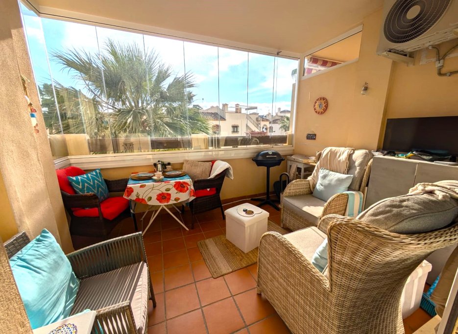 Herverkoop - Apartment - Playa Flamenca