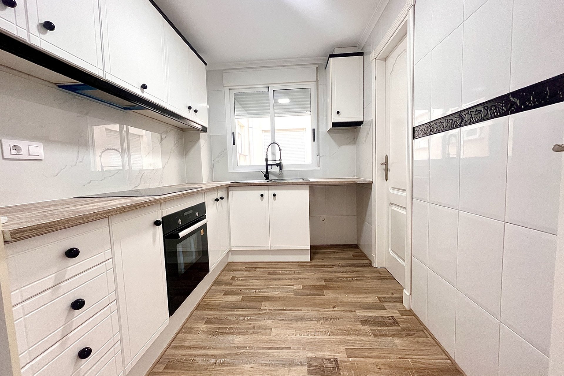 Herverkoop - Apartment - San Miguel de Salinas