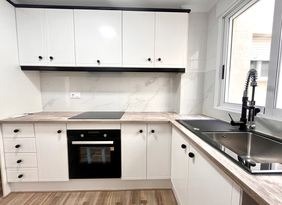 Herverkoop - Apartment - San Miguel de Salinas