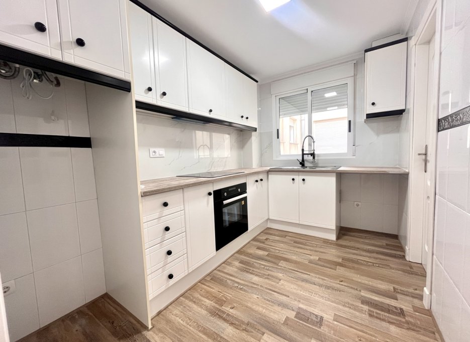 Herverkoop - Apartment - San Miguel de Salinas