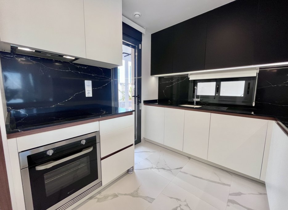 Herverkoop - Apartment - San Miguel de Salinas