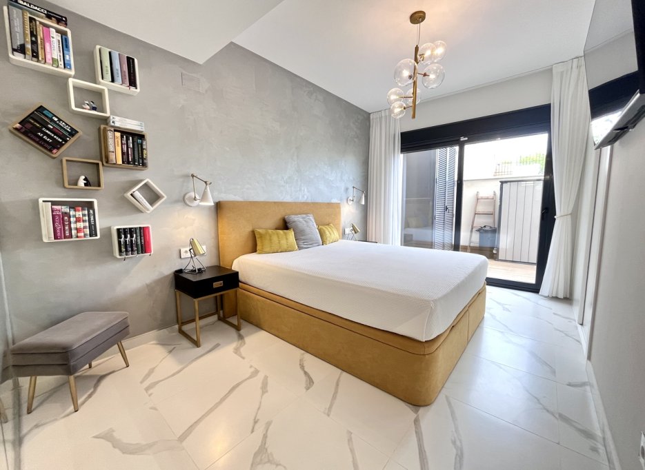 Herverkoop - Apartment - San Miguel de Salinas