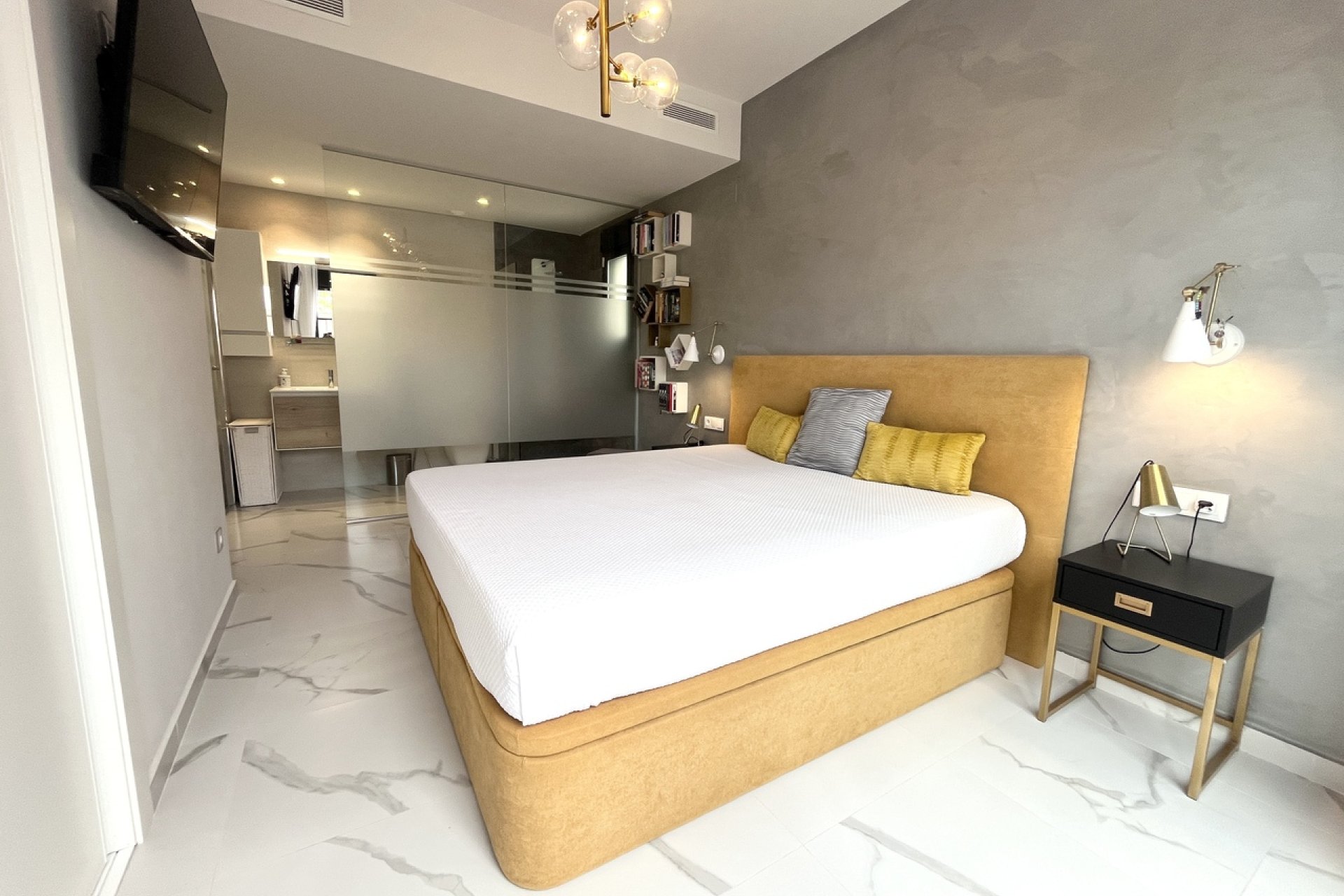 Herverkoop - Apartment - San Miguel de Salinas