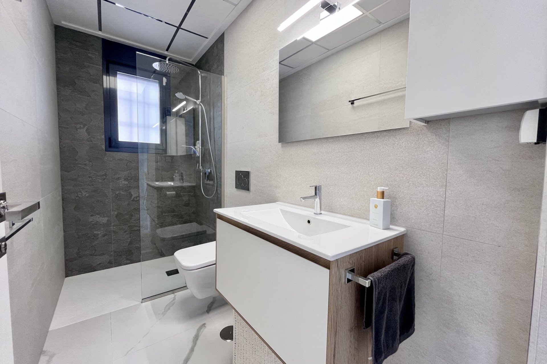 Herverkoop - Apartment - San Miguel de Salinas