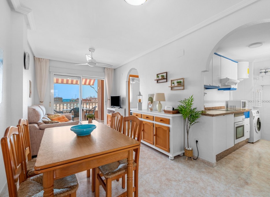 Herverkoop - Apartment - Santa Pola