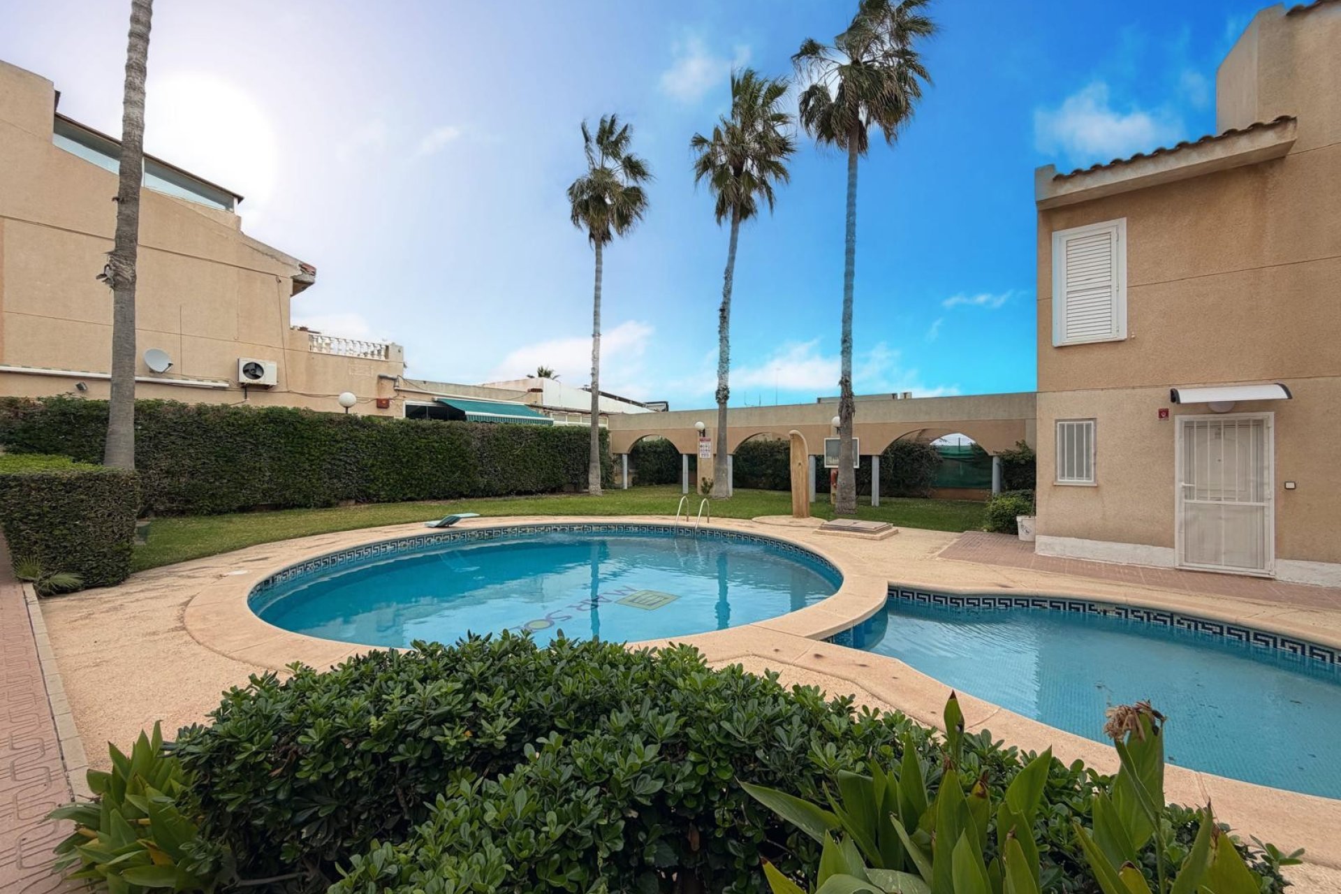 Herverkoop - Apartment - Torrevieja - Los Locos