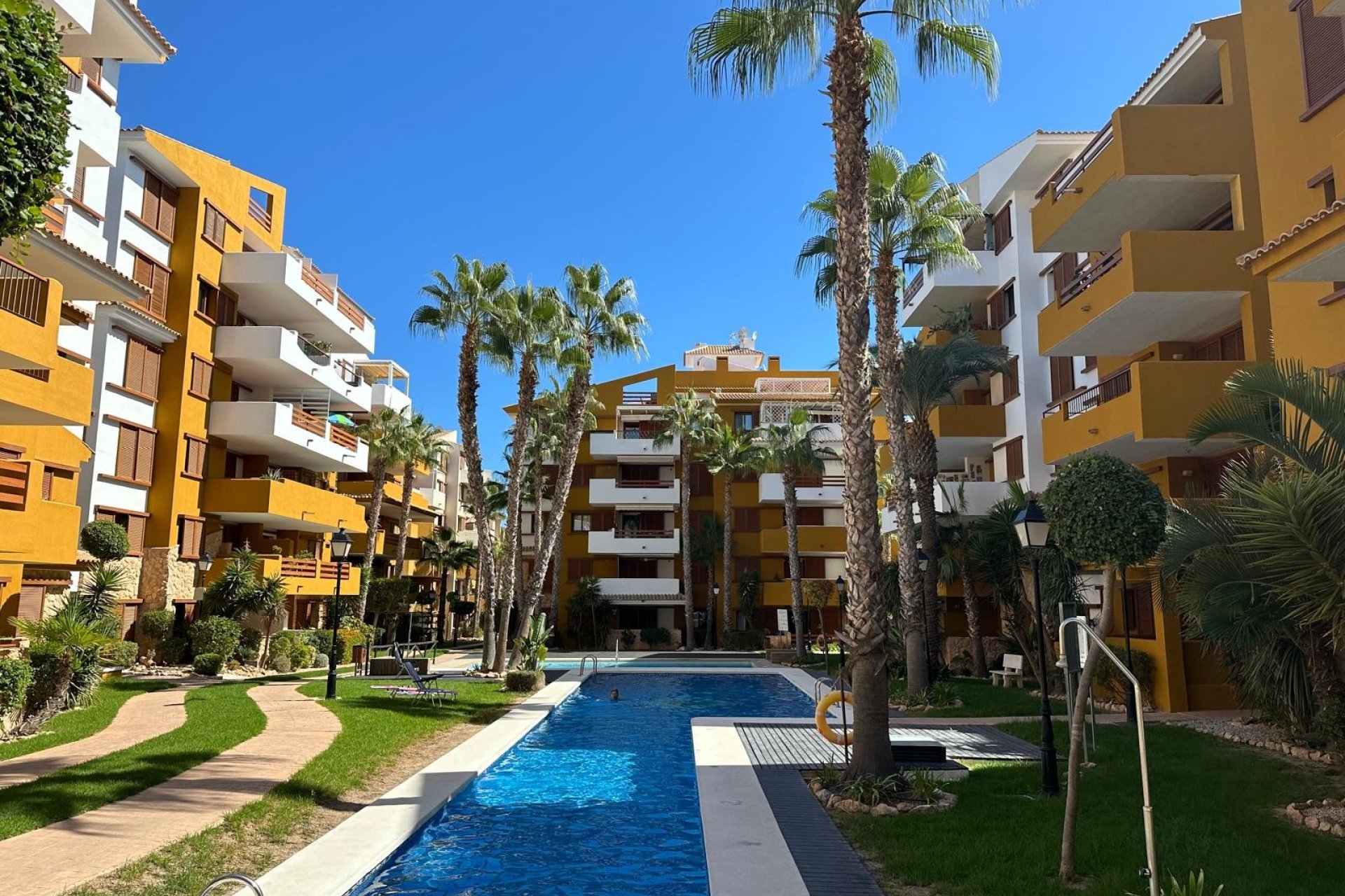 Herverkoop - Apartment - Torrevieja - Punta Prima