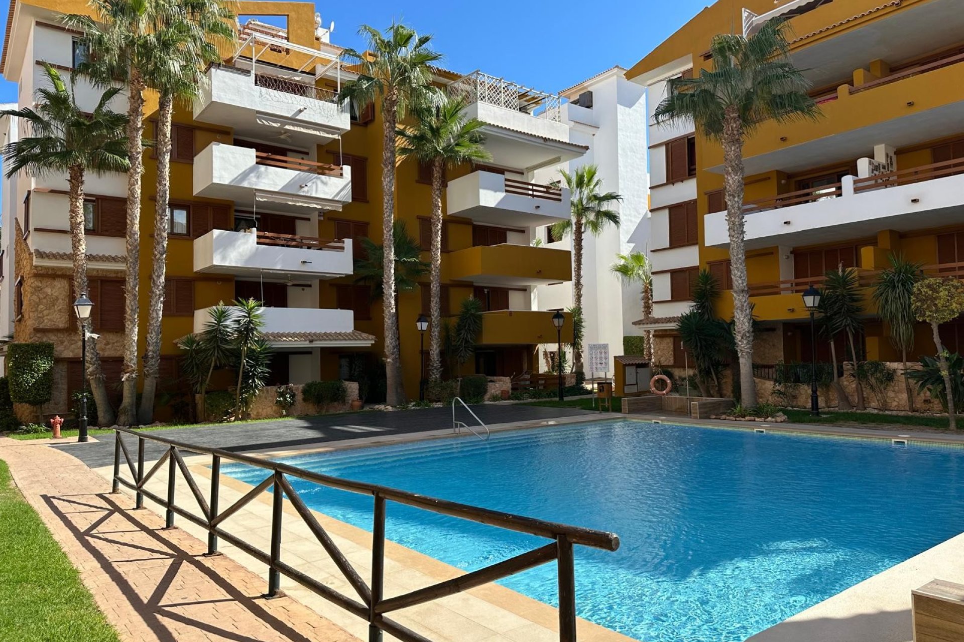 Herverkoop - Apartment - Torrevieja - Punta Prima