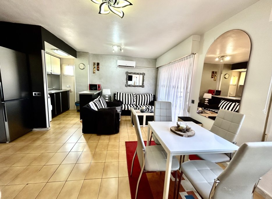 Herverkoop - Apartment - Torrevieja