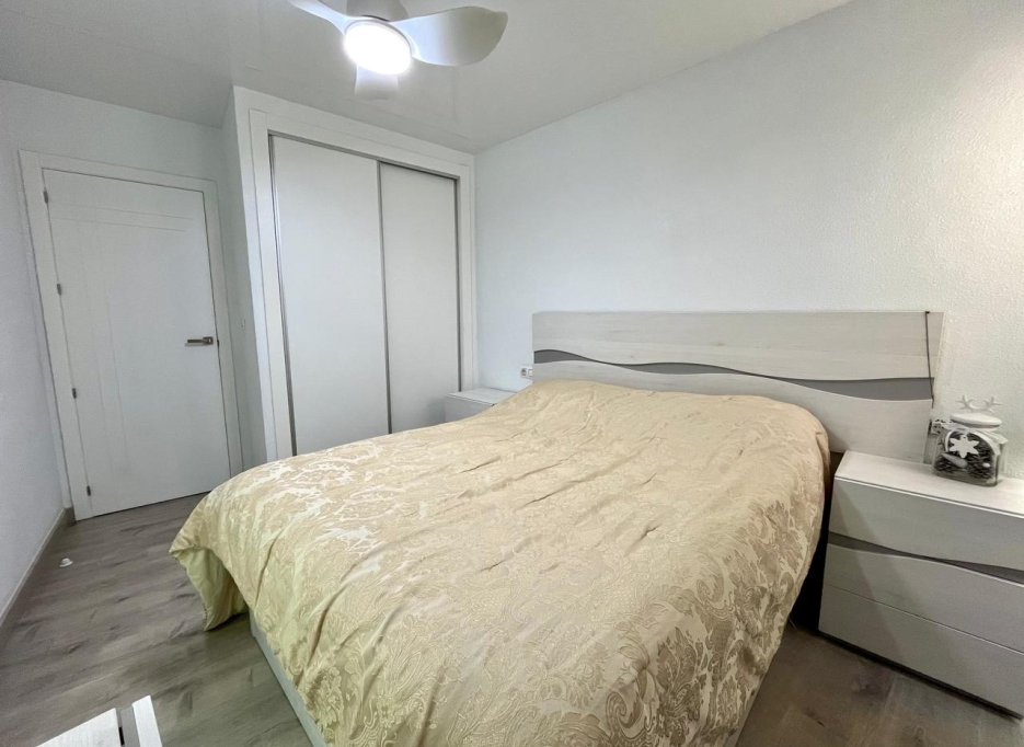 Herverkoop - Apartment - Torrevieja