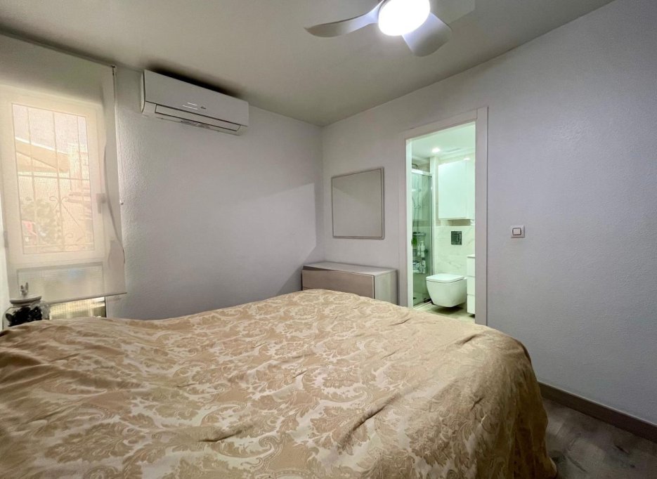 Herverkoop - Apartment - Torrevieja