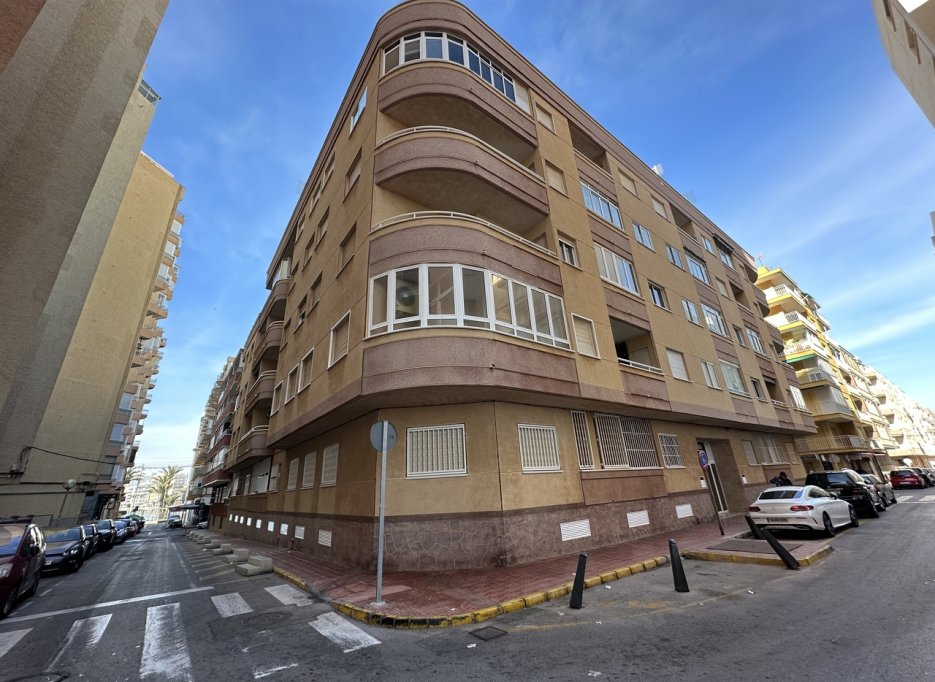 Herverkoop - Apartment - Torrevieja