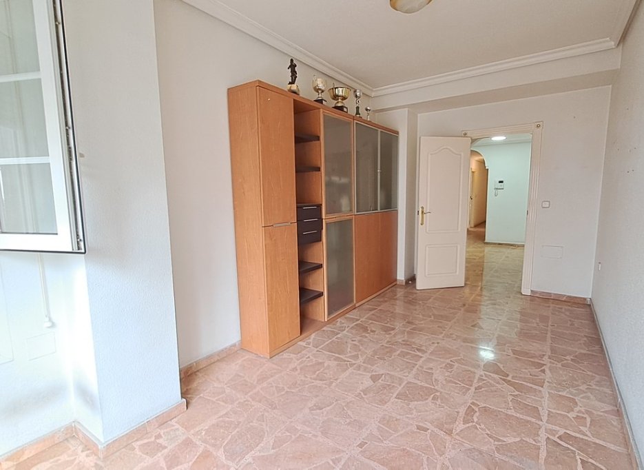 Herverkoop - Apartment - Torrevieja