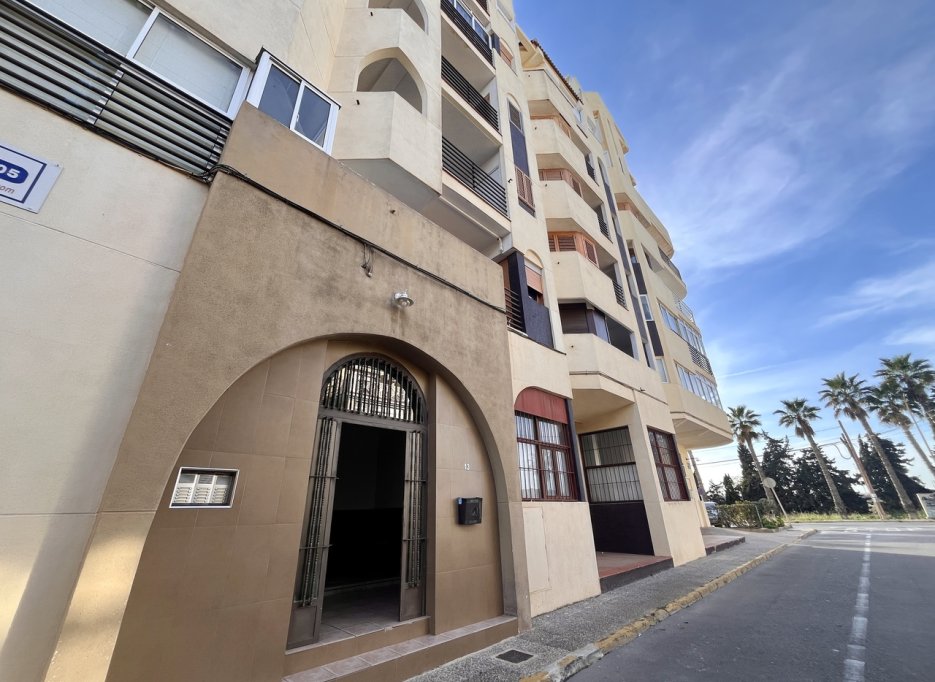 Herverkoop - Apartment - Torrevieja