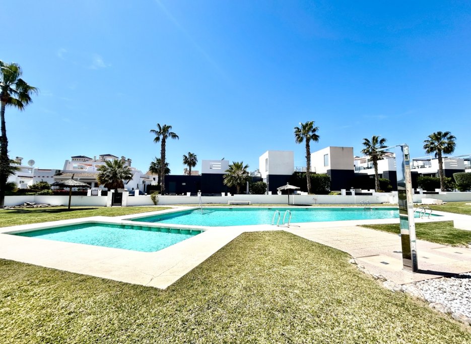 Herverkoop - Apartment - Villamartín