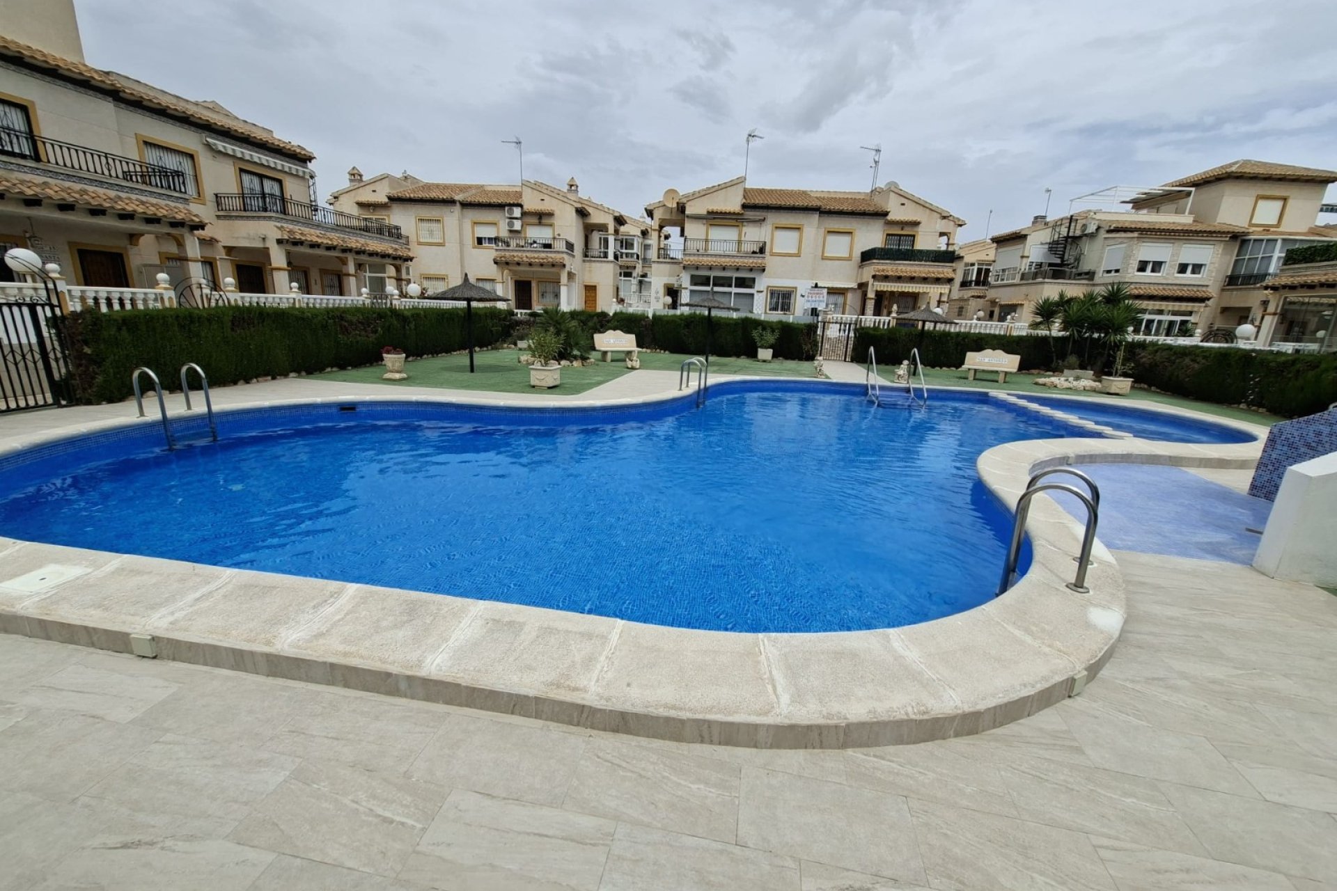 Herverkoop - Bungalow - Orihuela Costa - Playa Flamenca