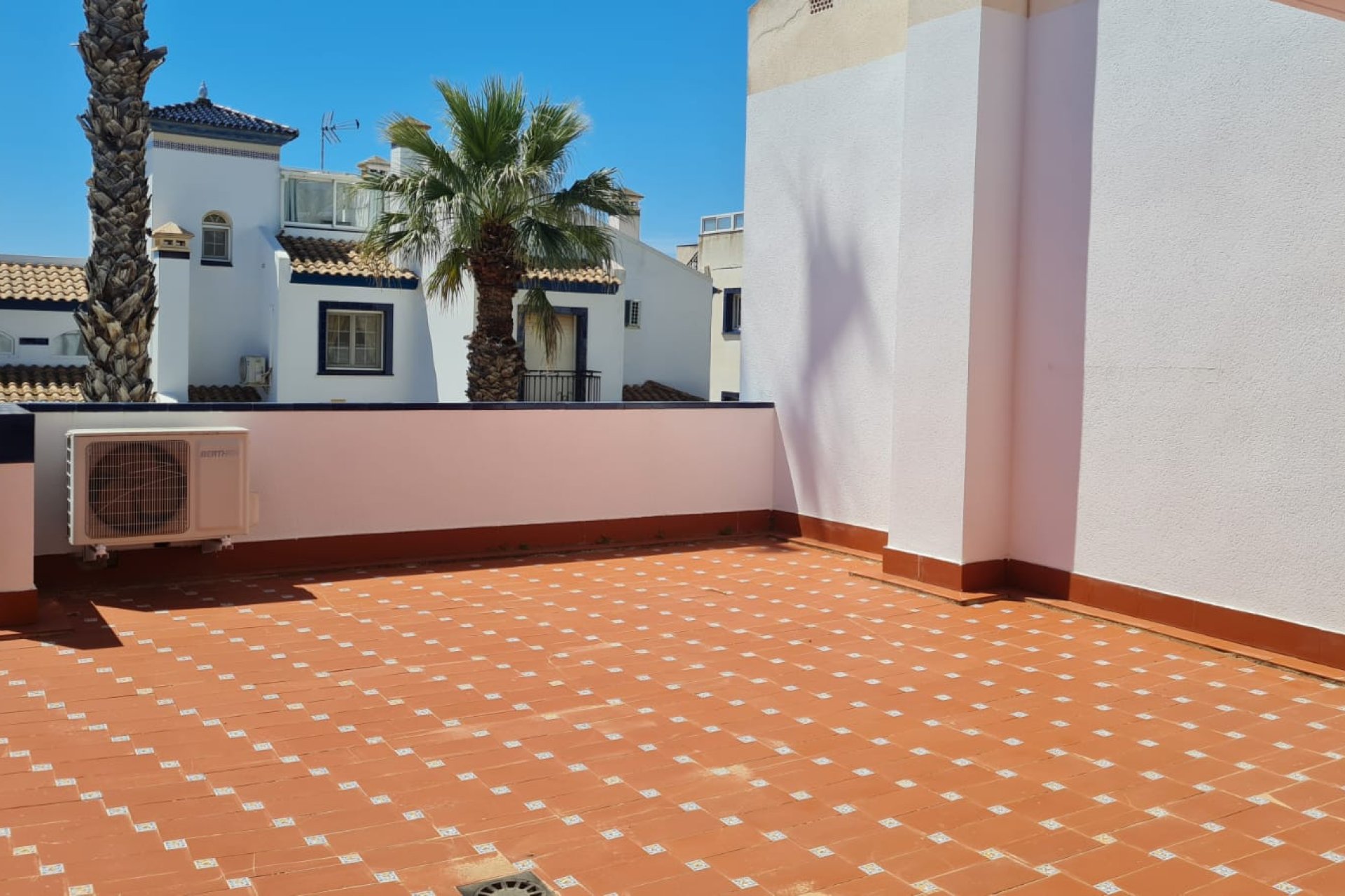 Herverkoop - Bungalow - Villamartín - Los Dolses