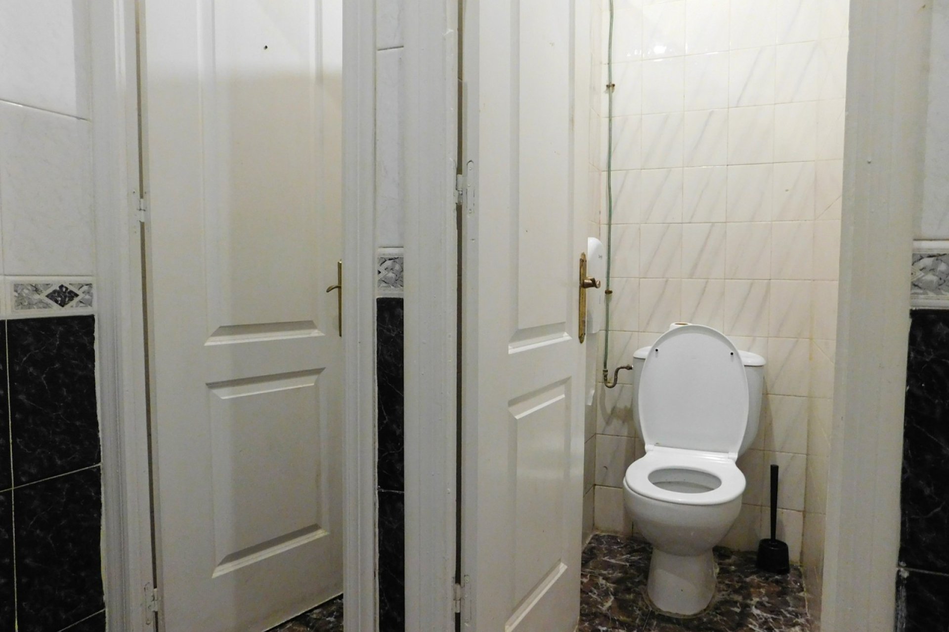 Herverkoop - Commercial Unit - San Miguel de Salinas - San Miguel Salinas