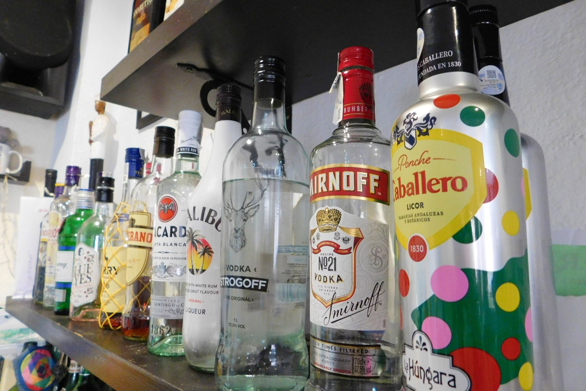 Herverkoop - Commercial Unit - San Miguel de Salinas