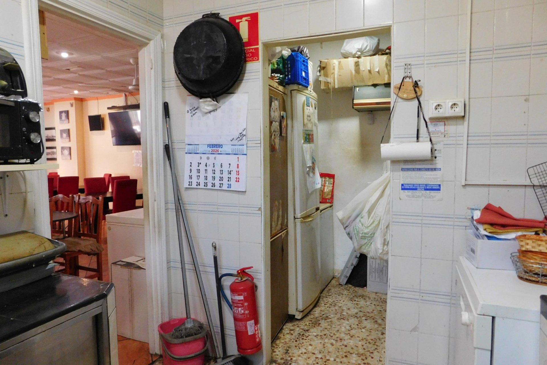 Herverkoop - Commercial Unit - San Miguel de Salinas