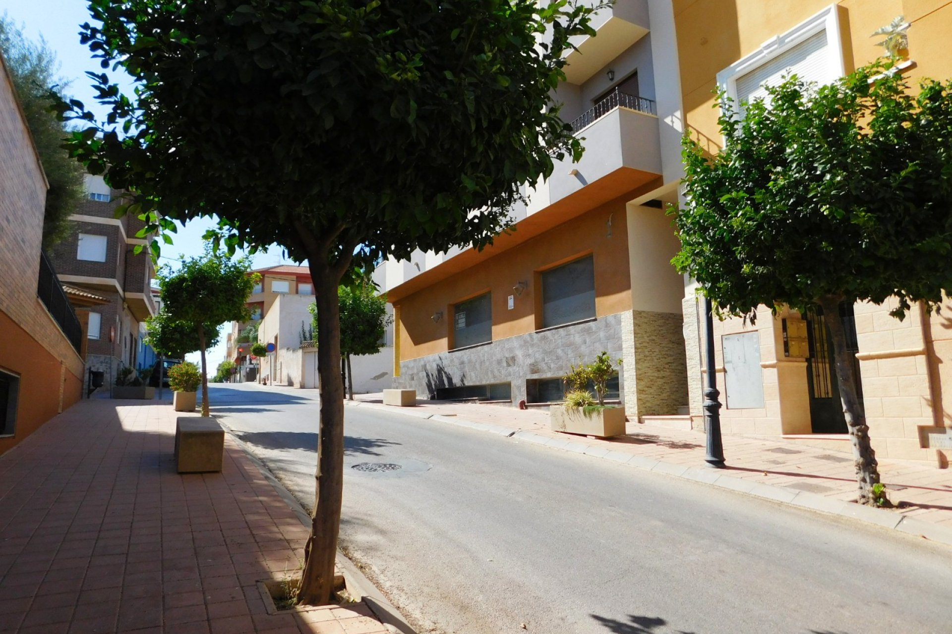 Herverkoop - Commercial Unit - San Miguel de Salinas