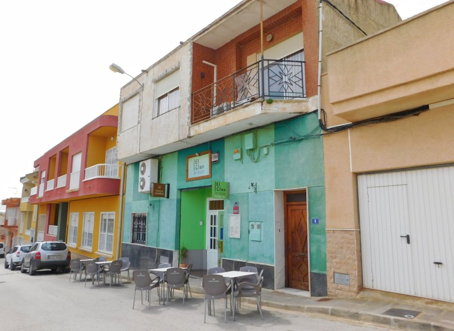 Herverkoop - Commercial Unit - Torremendo