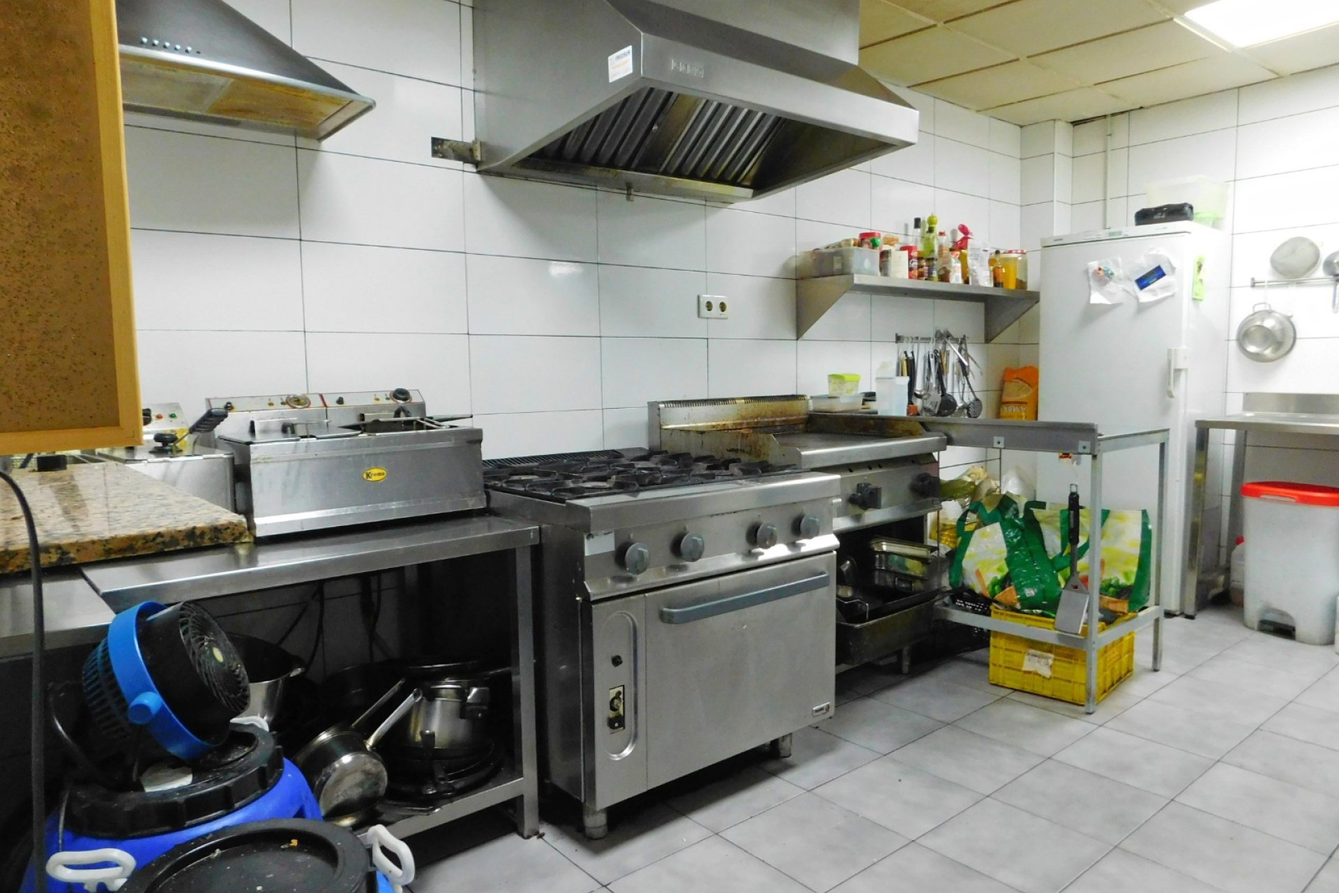 Herverkoop - Commercial Unit - Torremendo