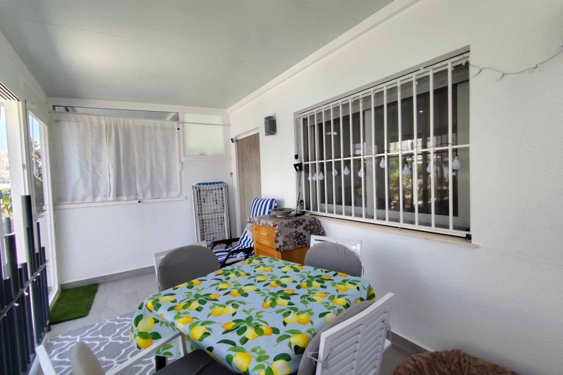 Herverkoop - Corner townhouse - Torrevieja
