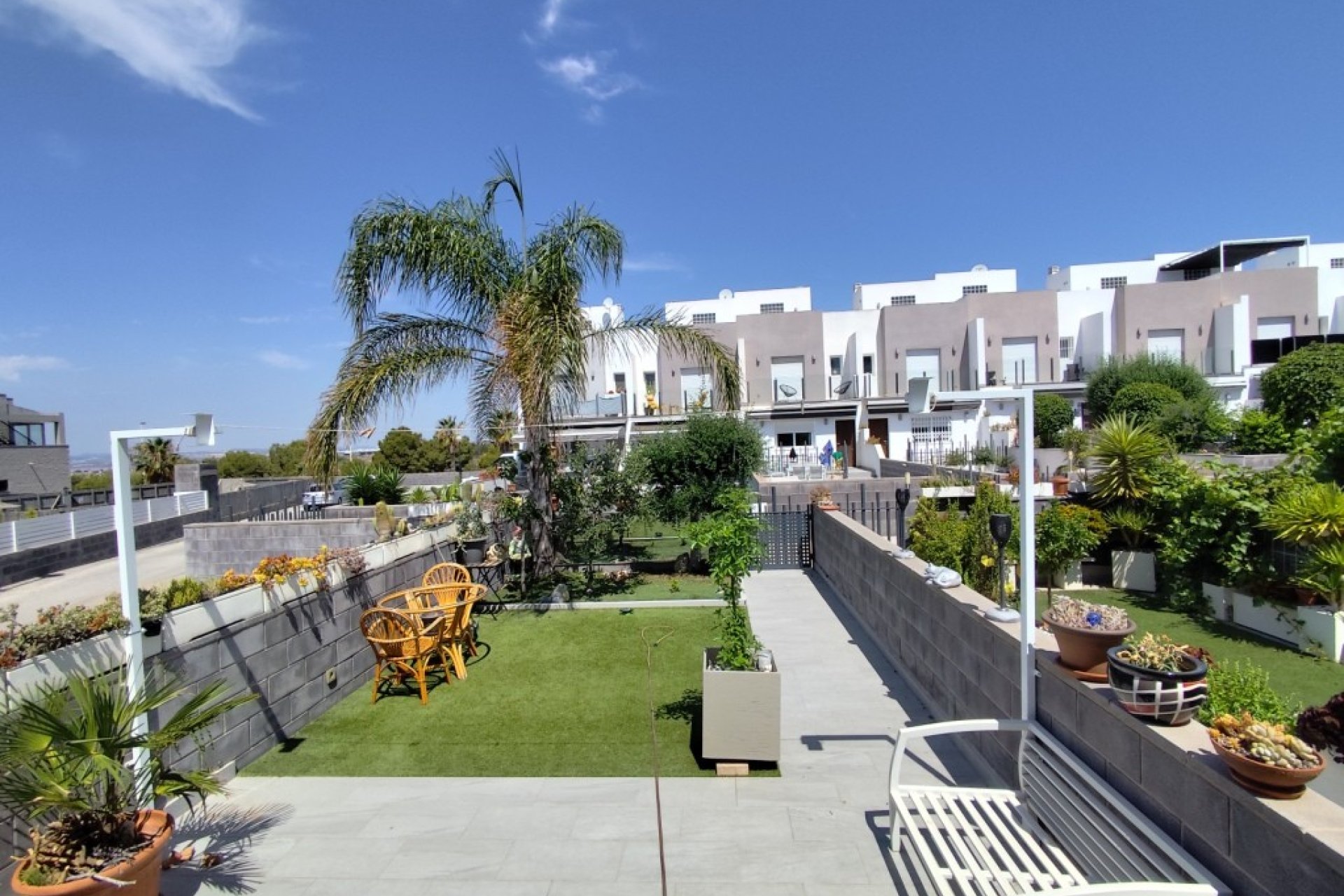 Herverkoop - Corner townhouse - Torrevieja