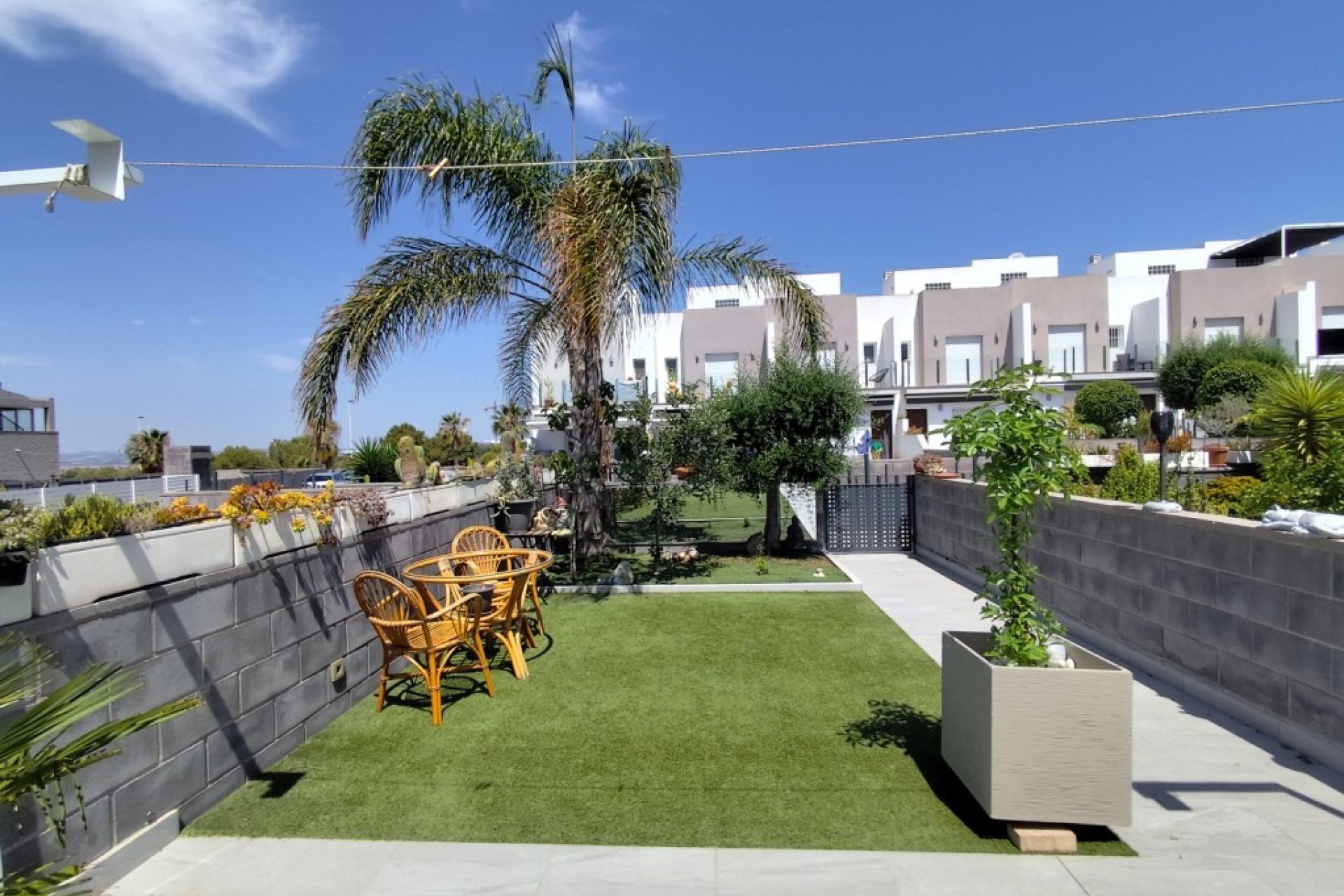 Herverkoop - Corner townhouse - Torrevieja
