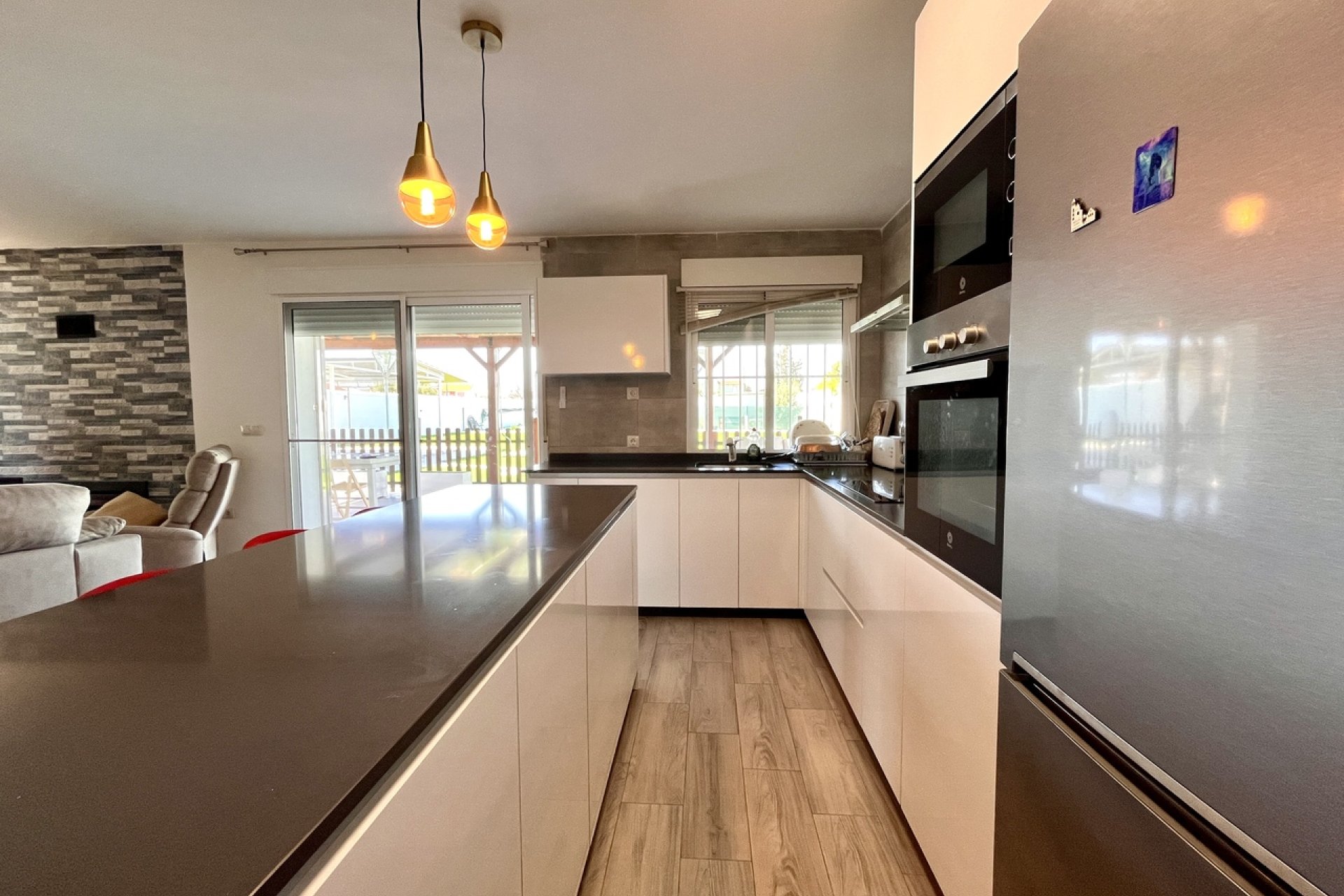 Herverkoop - country house - Alcantarilla