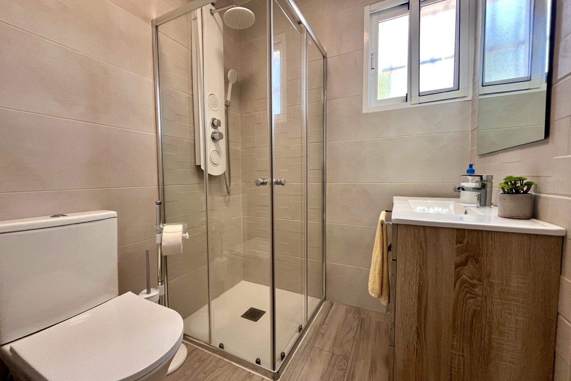 Herverkoop - country house - Alcantarilla