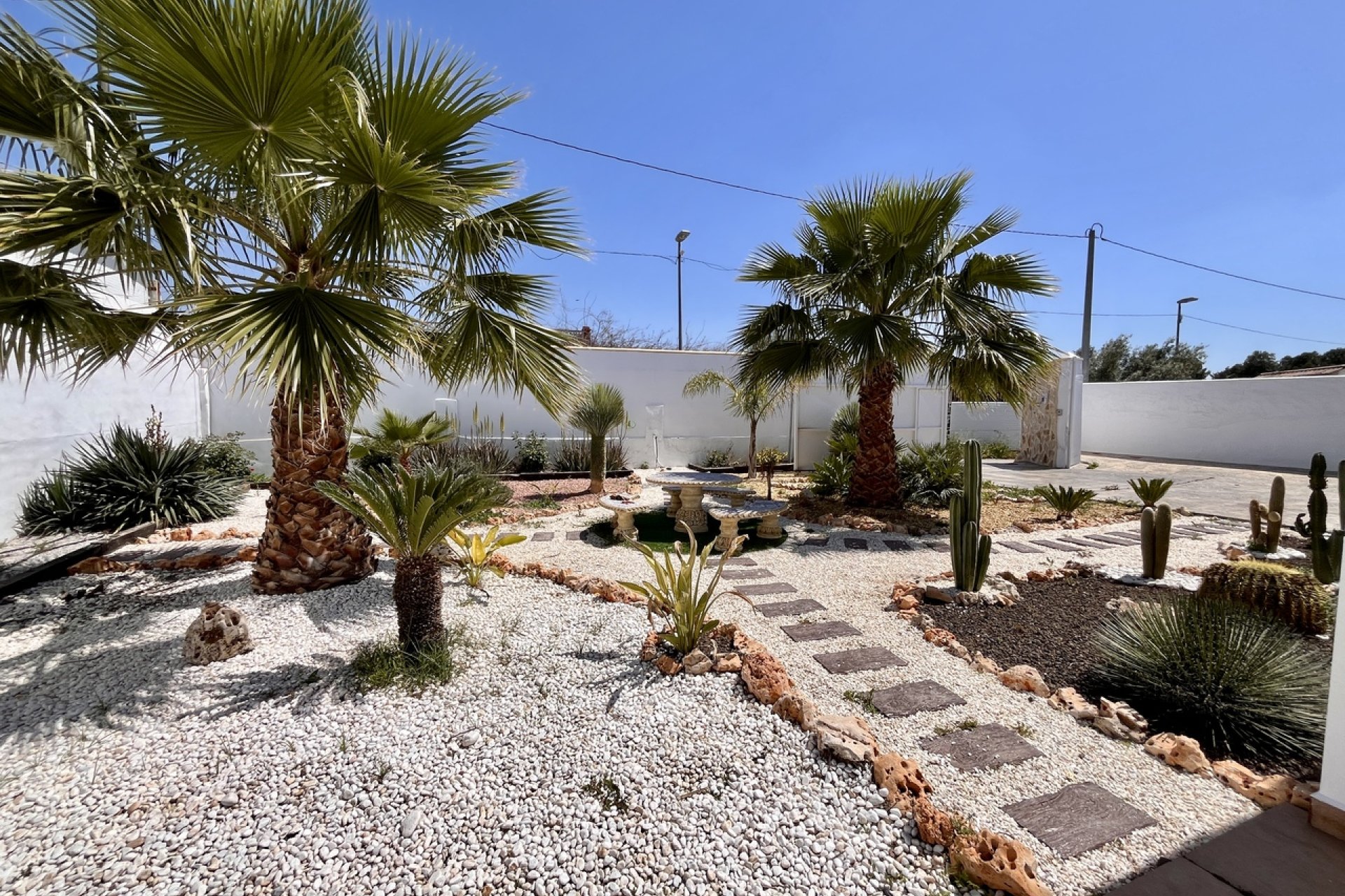 Herverkoop - country house - Alcantarilla