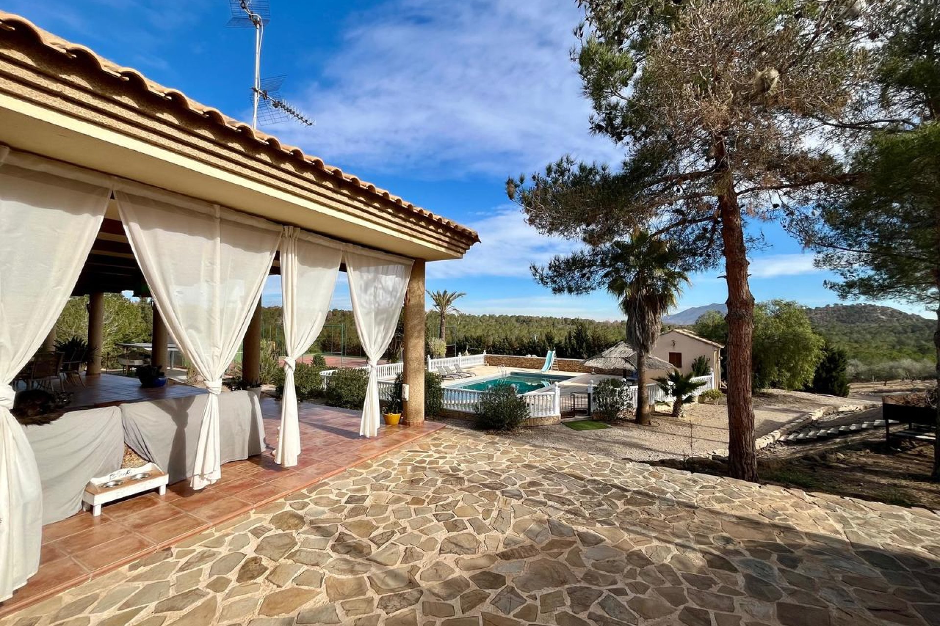 Herverkoop - country house - El Esparragal