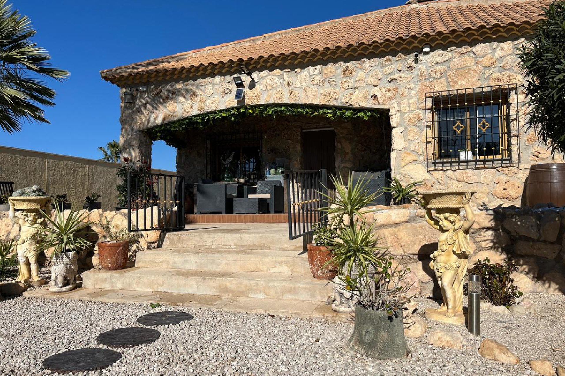 Herverkoop - country house - Fortuna