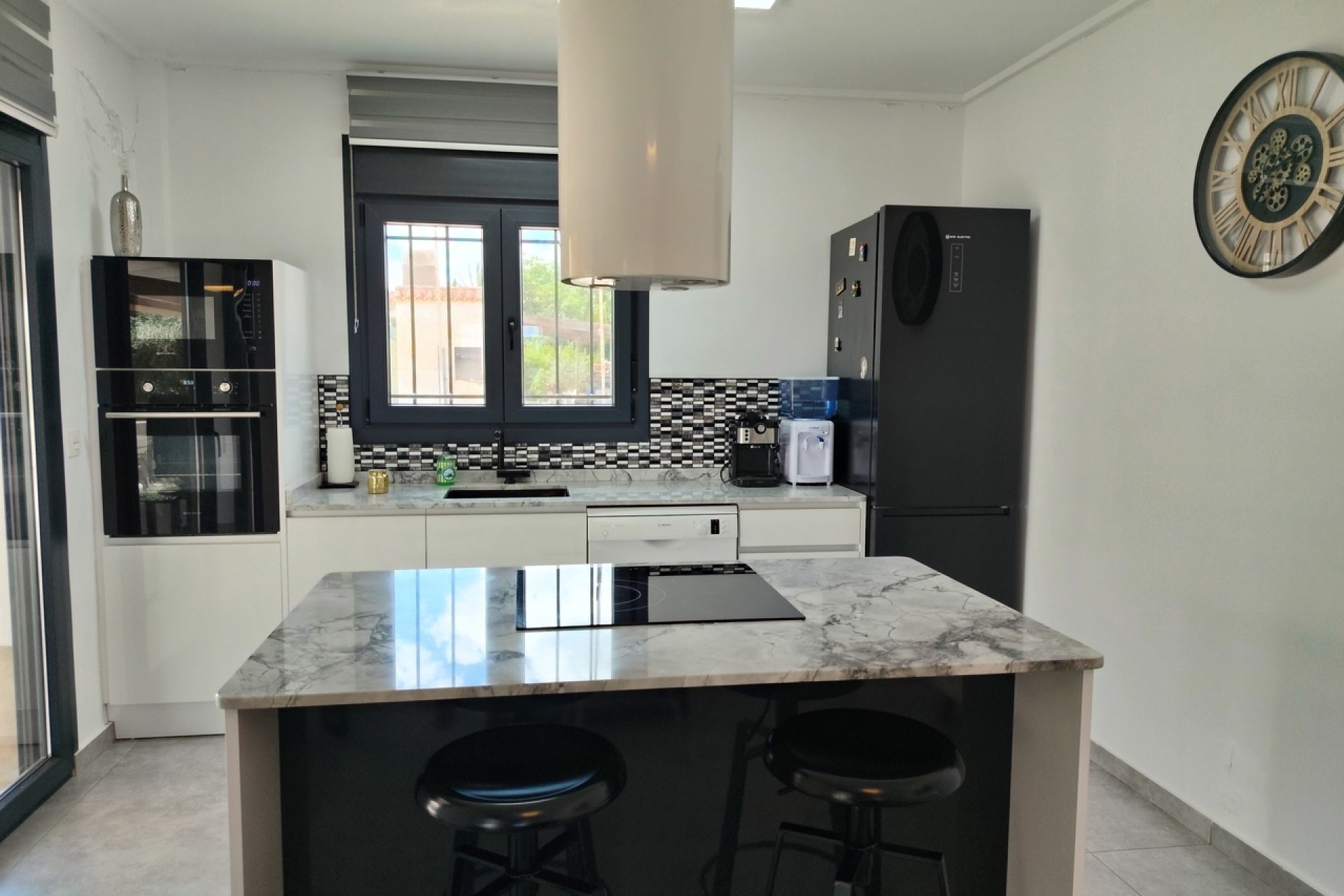 Herverkoop - country house - Montesinos - Los Montesinos